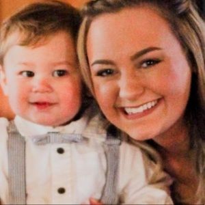 Meet your Posher, Cayce